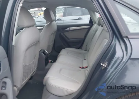 2010 Audi A4 2.0T Premium z USA, uszkodzony, nr VIN WAUBFAFL5AN002150